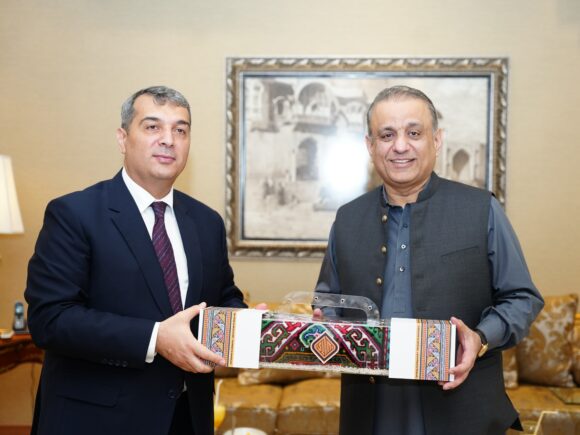 Ambassador of Azerbaijan Khizr Faradov met with Federal Minister